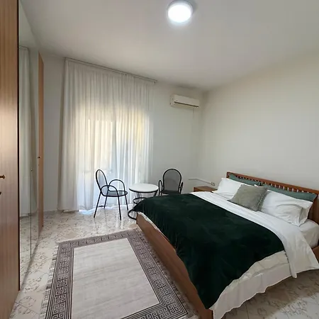 אכסניה Hostel Rinas