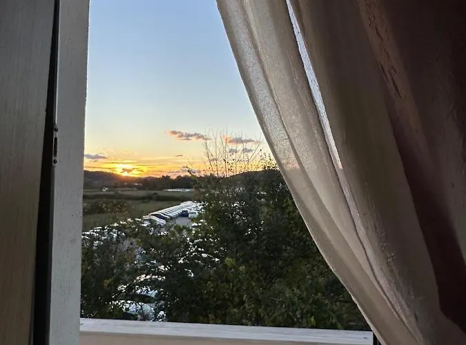 Hostel Rinas Ostello *